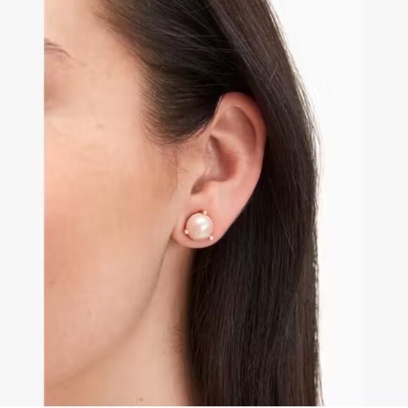 kate spade Rise And Shine Pearl Studs NWT - Picture 2 of 3